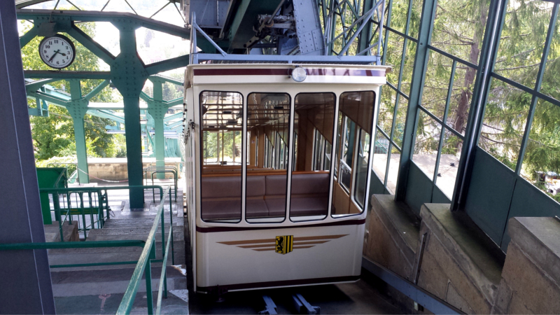 Schwebebahn © MeiDresden.de